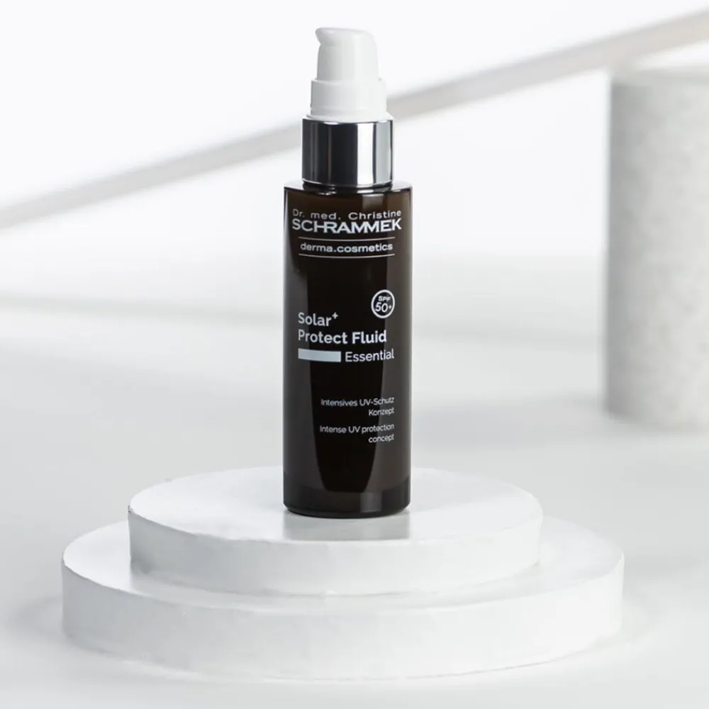 Dr. Schrammek Essential Solar+ Protect Fluid SPF 50