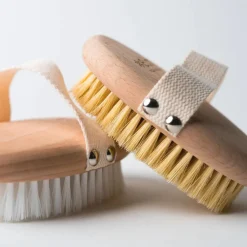 Elm Organics elm. Body Brush Medium Outlet