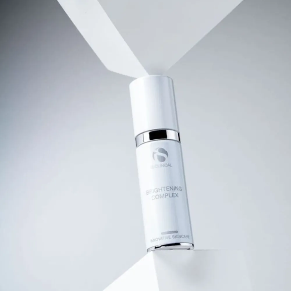 iS Clinical Brightening Complex