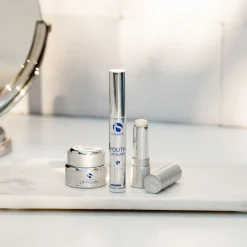 iS Clinical Lip Duo
