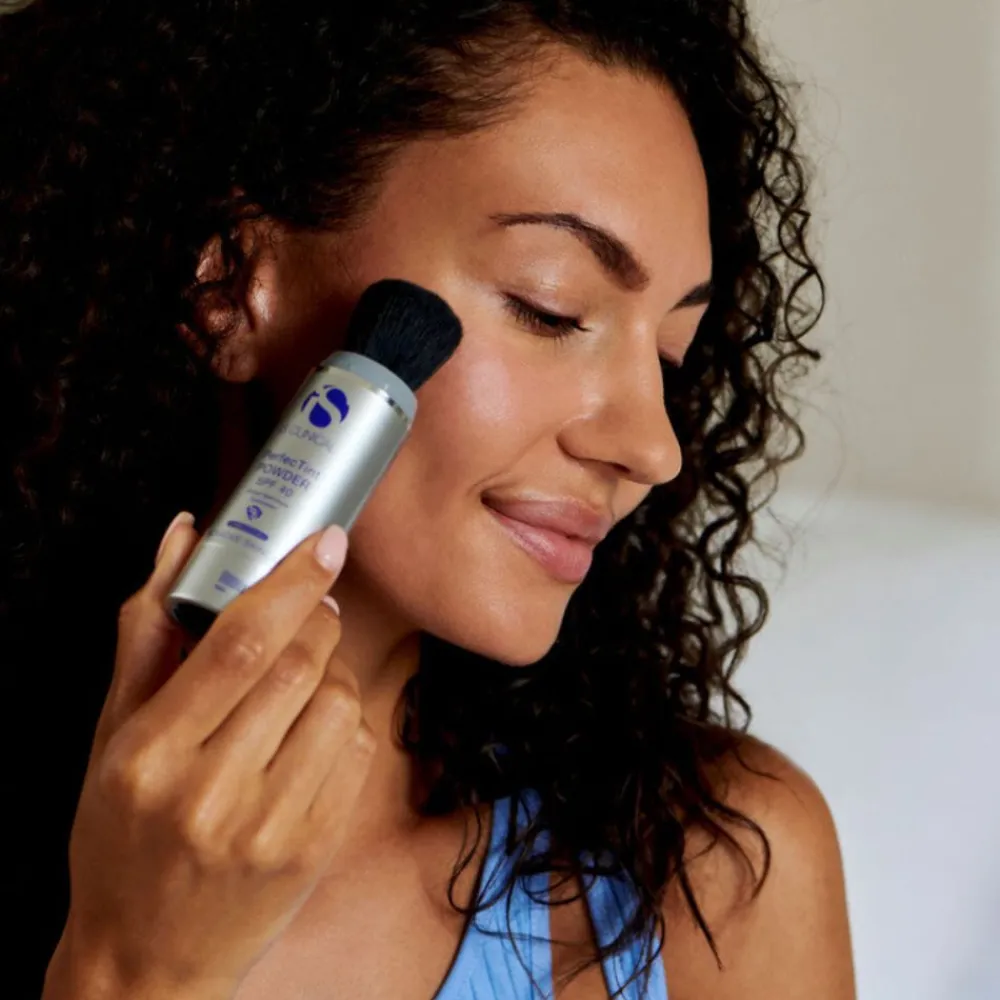iS Clinical PerfecTint Powder SPF 40 Outlet