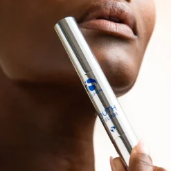 iS Clinical Youth Lip Elixir